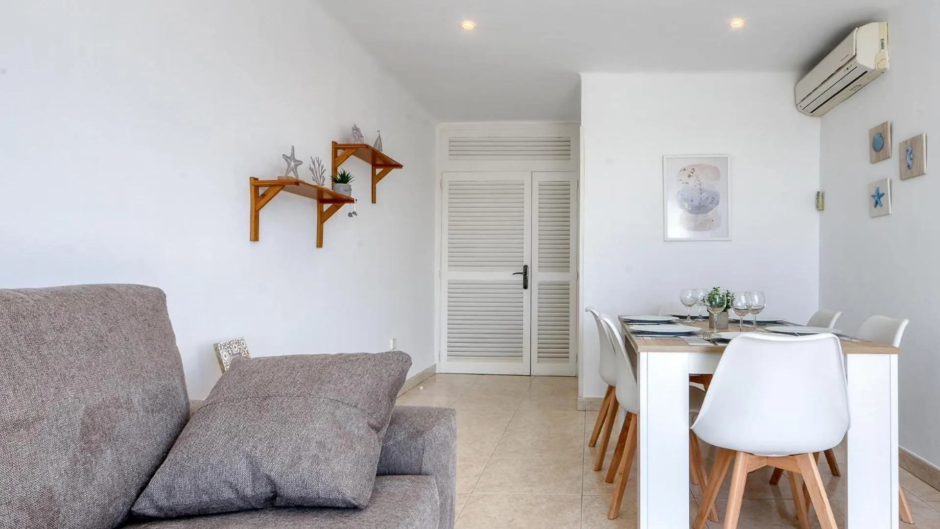 Appartement Frontline Roses Centre - Immo Barneda